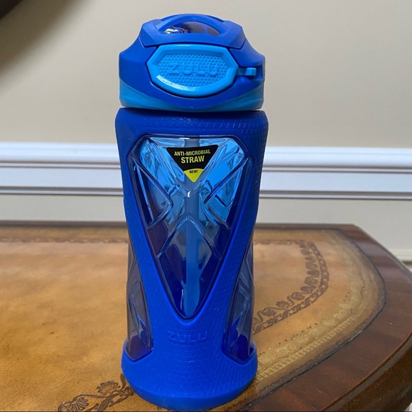 ZULU Torque 16 Fluid Ounce Blue Plastic Water Bottle with Straw Lid NEW - Picture 1 of 7